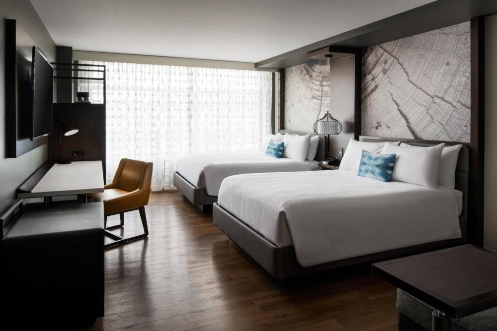 Queen Room with Two Queen Beds interior
